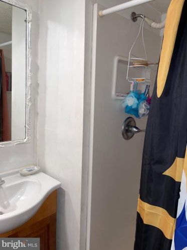 245 Franklin St, Trenton NJ 08610-6119 exterior