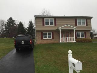 7992 Jefferson St, Hummelstown PA  17036-8693 exterior