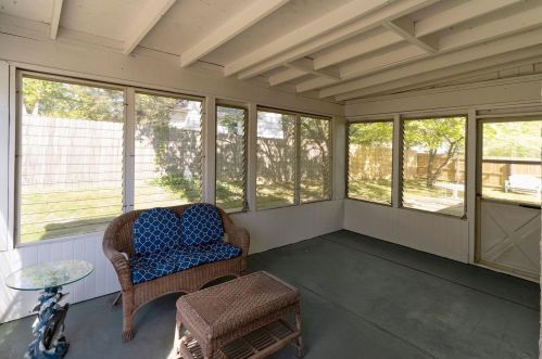 412 Valley Way, Bricktown NJ  08723-4914 exterior