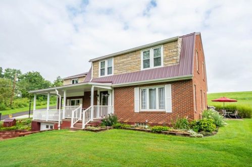 26 Los Rd, Scenery Hill, PA 15360-1343