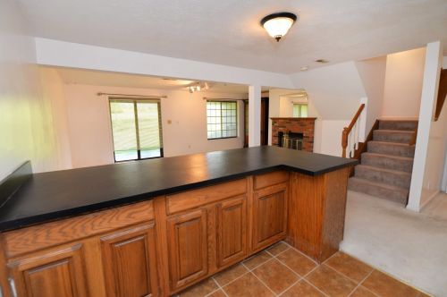1566 Grn Edge Dr, Florence KY  41042-7099 exterior