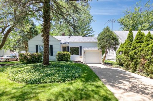 8408 White Oak Ave, Hammond, IN 46321-1923