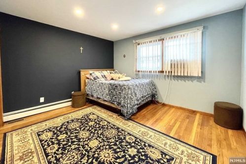 94 Maitland Pl, Outwater NJ  07026-1230 exterior