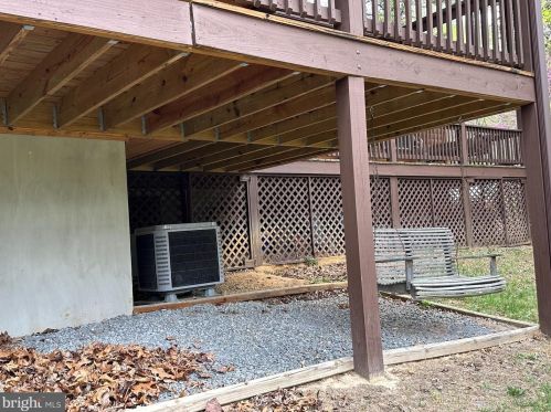 6319 Page Valley Rd, Richmond National Battlefiel VA  22835-7612 exterior