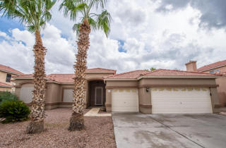 215 Starboard Dr, Gilbert, AZ 85234-6095