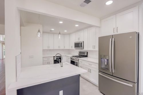 1353 Timberpond Dr, El Cajon CA  92019-3619 exterior