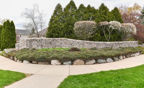 1730 Hunter Rd, Waukesha WI  53189-8233 exterior