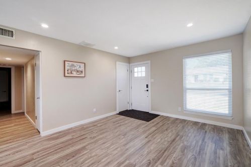 10107 Floyd Dr, Austin TX  78753-4339 exterior