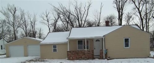 33 Buck Creek Rd, Indianapolis, IN 46229-3267