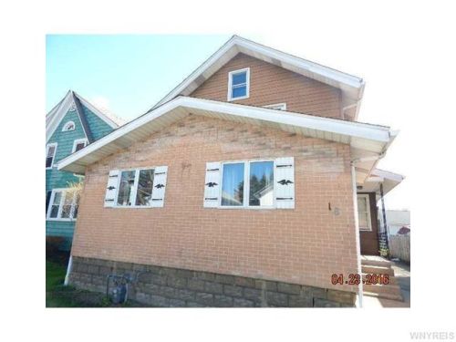 18 Elmwood Park, Tonawanda, NY 14150-3325