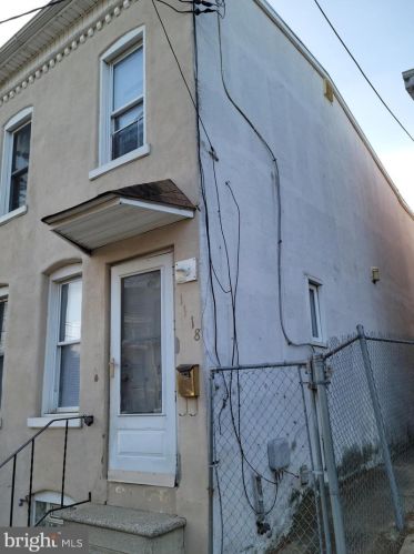 1118 B St, Wilmington, DE 19801-5304