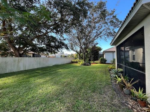 10620 Sir Michaels Place Dr, Bonita Springs FL  34135-0704 exterior