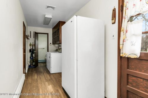 1703 Maxwell Dr, Belmar NJ  07719-3851 exterior