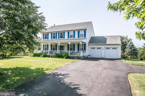 109 Joan Dr, Collegeville, PA 19426-1958