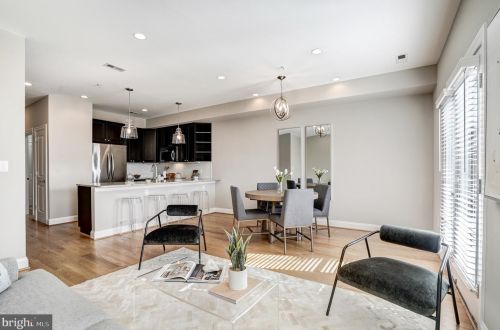 1431 Corcoran St, Washington, DC 20009-4196