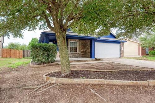 122 Camellia Dr, Monadale, TX 78634-4519