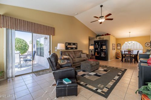 18238 Coconino Dr, Sun City, AZ 85374-8921