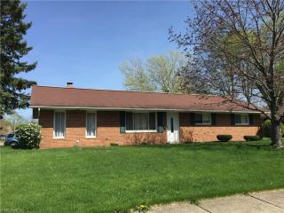 4097 Klein Ave, Cuyahoga Falls, OH 44224-2726