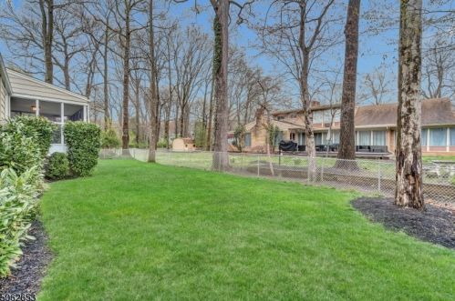 110 Glenwood Rd, Cranford NJ  07016-1920 exterior