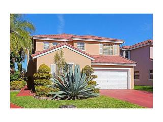 15341 46th Ct, Hollywood, FL 33027-3638