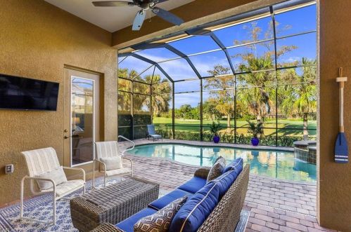 6488 Caldecott Dr, Naples FL  34113-3193 exterior