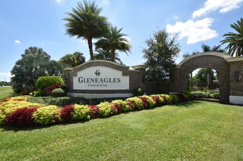 15302 Strathearn Dr, Delray Beach FL  11301-2853 exterior