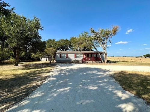 18500 Albert Voelker Rd, Webberville TX  78621-4161 exterior