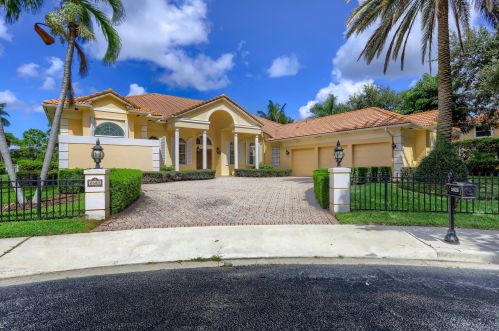 2625 Cheyenne Cir, West Palm Beach, FL 33409-7461