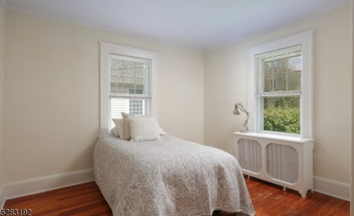 235 Seneca Pl, Westfield NJ  07090-4348 exterior