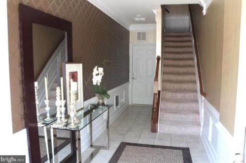 14836 Potomac Branch Dr, Woodbridge, VA 22191-4074