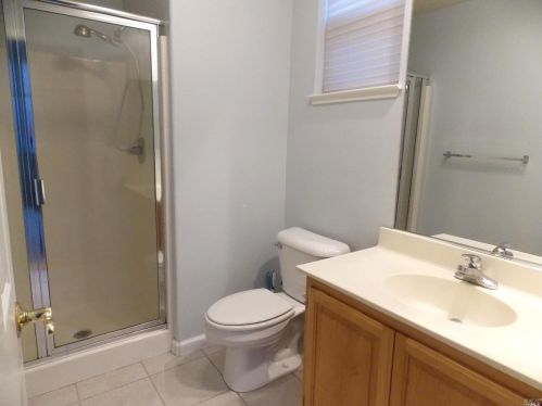 1409 Birdie Dr, Windsor CA  95492-8717 exterior