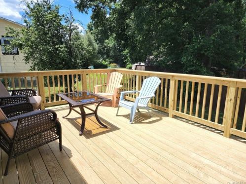 208 Cardinal Dr, Montgomery NY  12549-1731 exterior