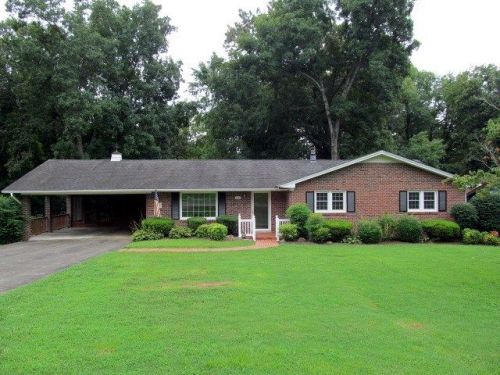 1513 Johnson Blvd, Murray, KY 42071-2929