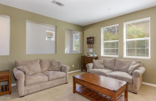 3133 Ventura Rd, Oxnard CA  93033-0049 exterior