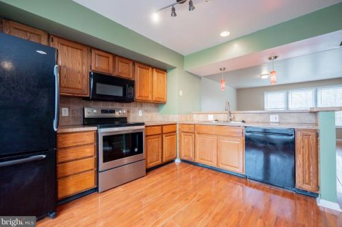 625 Corsica Ave, Bear, DE 19701-2548