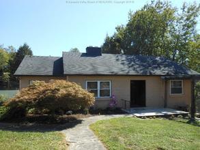 604 Jean St, Charleston, WV 25302-3515