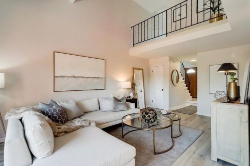 2235 Greendale Dr, South San Francisco, CA 94080-5214