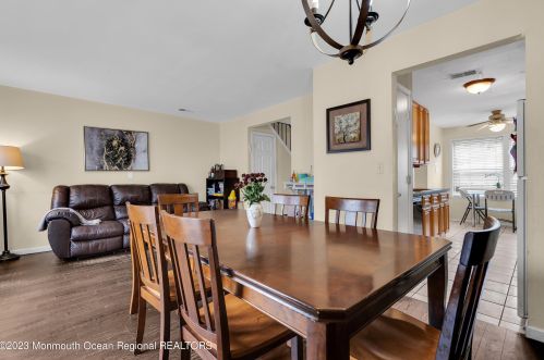 1724 Princeton Ave, Lakewood NJ  08701-2879 exterior