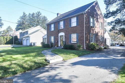 503 Brighton Rd, Wilmington, DE 19809-2820