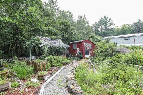 4070 Washington Rd, Washington NH  03280-3231 exterior