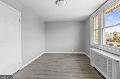 125 Chew Ave, Philadelphia PA 19120-0025 exterior