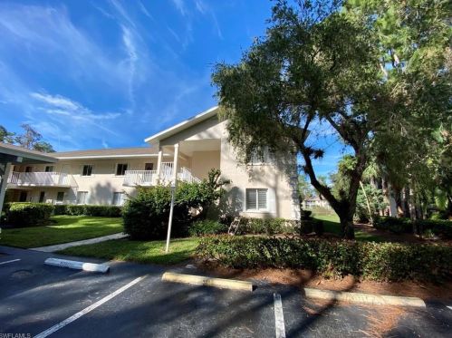 260 Timber Lake Cir, Naples FL  34104-4715 exterior