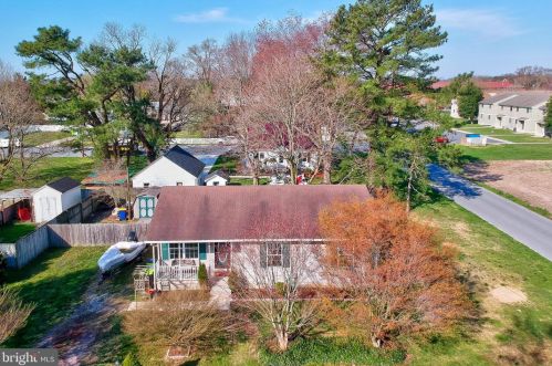 416 Yew St, Milton, DE 19968-1250