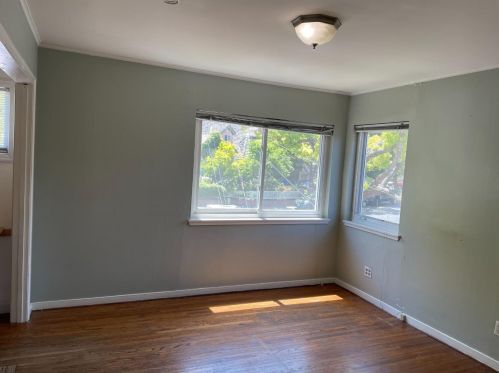 703 Flynn Ave, Redwood City CA  94063-2930 exterior