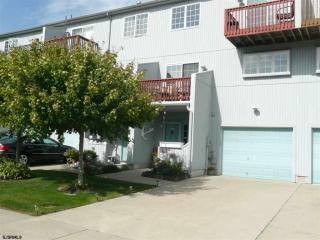 413 Sea Horse Rd, Brigantine City, NJ 08203-1350