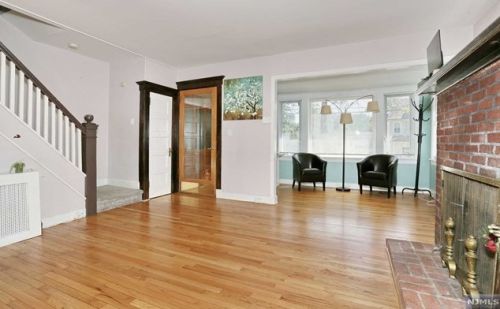 384 Elm Ave, Bogota NJ  07603-1501 exterior