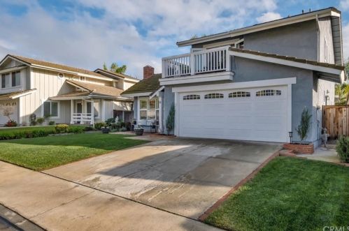 18 Calle Alimar, Trabuco Canyon, CA 92688-2318