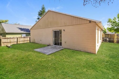 1487 Woodwind Dr, Apopka FL  32703-7244 exterior