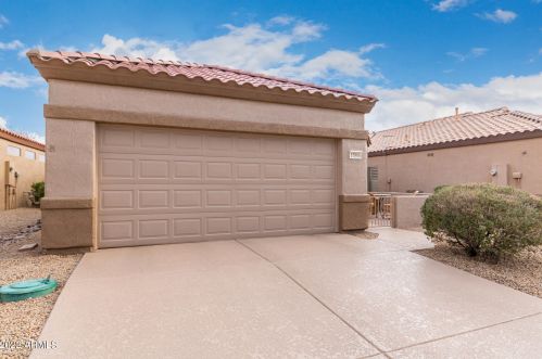 15806 Lahlum Ln, Sun City, AZ 85374-2094