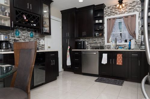 111-29 209th St, Jamaica, NY 11429-1008